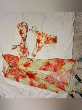 SHEIN Yellow Floral Bandeau Bikini Set with Sarong